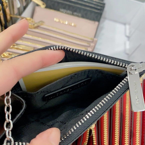 Michael Kors Jet set logo Card Holder in black signature - Picture 2 of 3